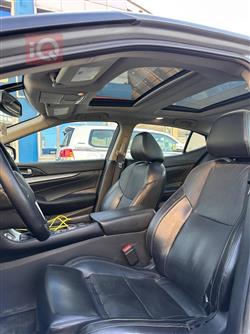 نيسان ماكسيما